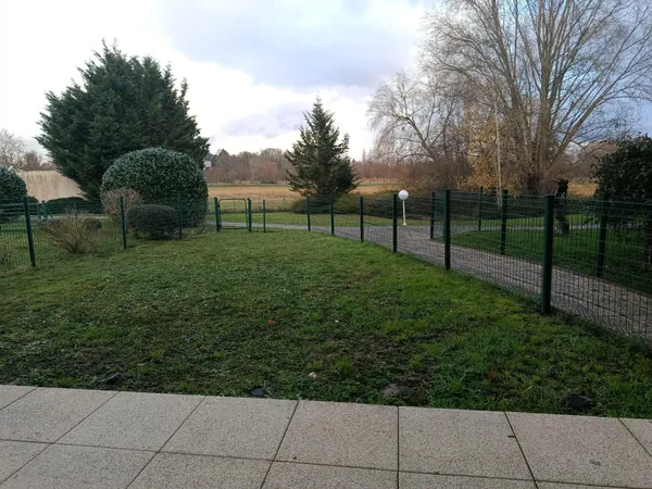 Appartement de plain-pied avec terrasse 
