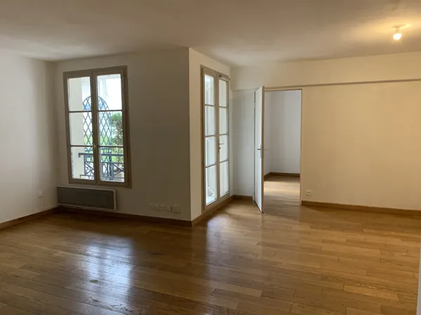 Appartement MEUBLÉ 2 pièces 56,65m2 -ANTONY CENTRE VILLE 
