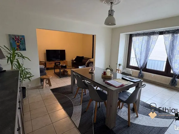 Appartement 4 pièces 82 m² 