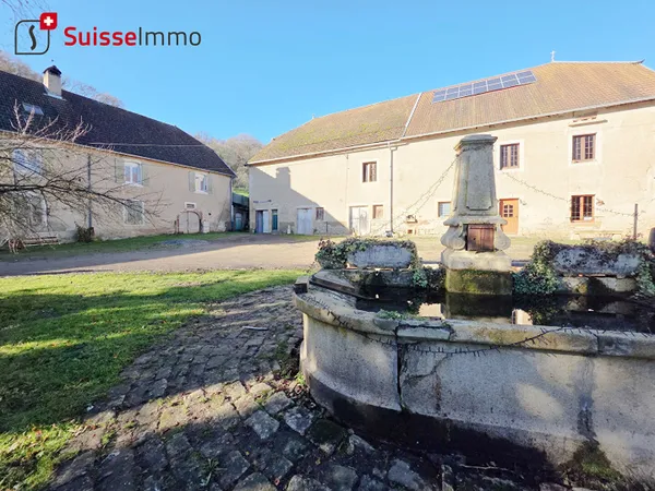 Propriété Courchaton 408m2 
