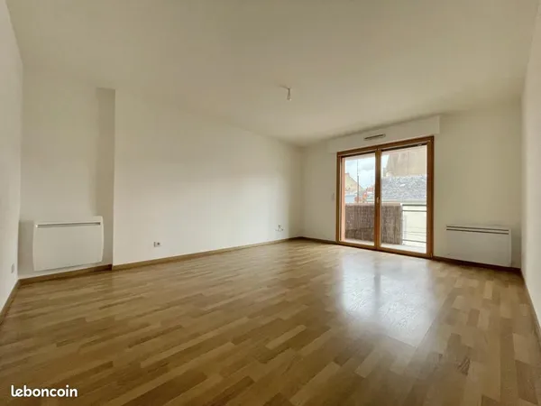 Appartement 3 pièces 64 m² 
