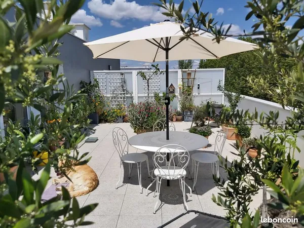 COUP DE CŒUR - T3 62m² + TERRASSE VÉGÉTALISÉE 43m² + GARAGE 