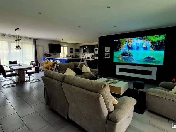 Maison 6 pièces 173 m² 