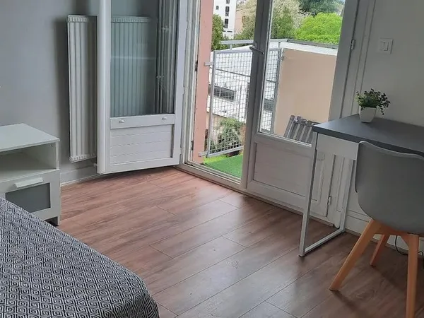 Appartement 1 pièce 12 m² 