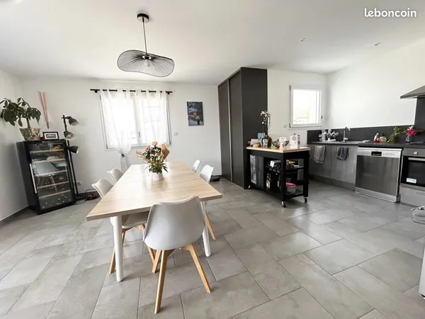 Appartement 4 pièces 109 m² 
