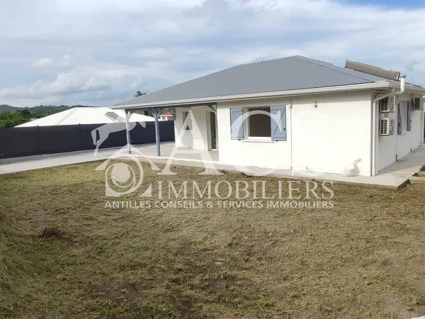 Maison de plain-pied 4 pièces 88 m² 