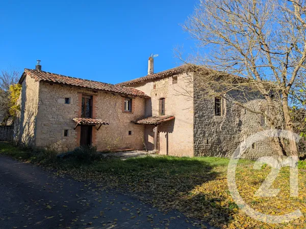 Maison 12 pièces 345 m² 