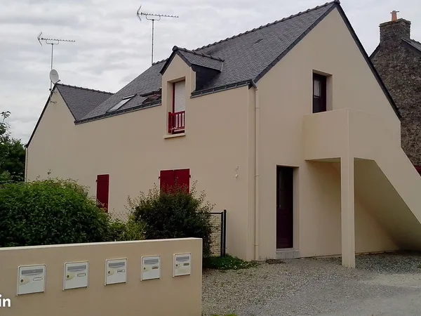 Location T3 1er étage Ste Reine de Bretagne 