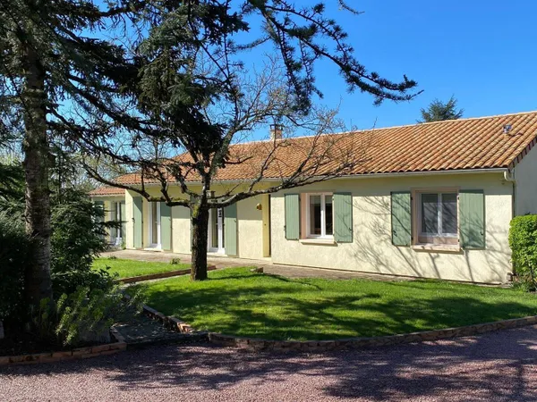 Maison 7 pièces 161 m² 