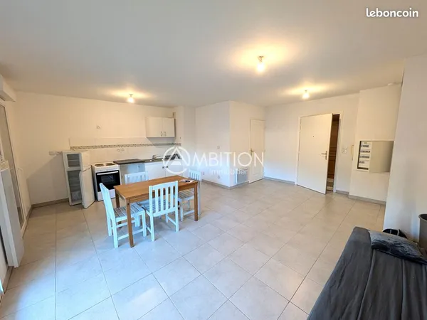 Appartement 1 pièce 38 m² 