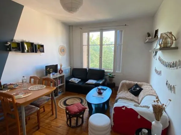 T2 meublé de 45m² à 10min à pied du centre ville 