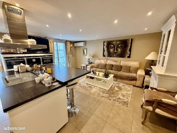 Appartement 4 pièces 79 m² 