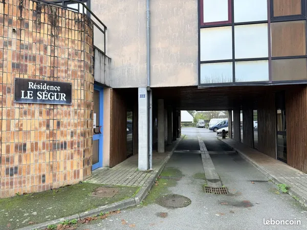 Parking/box 12 m² Auray 
