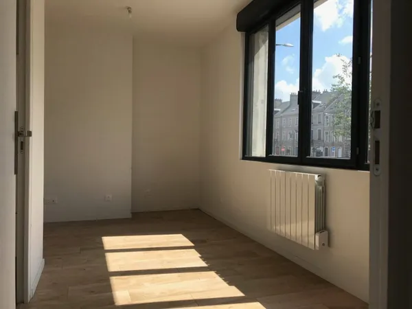 Appartement 1 pièce 14 m² 