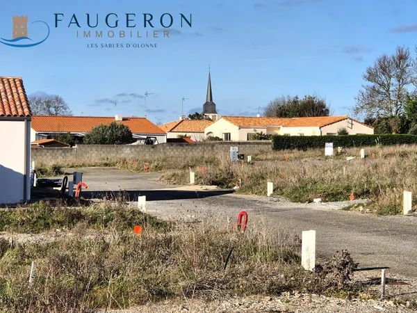 OLONNE SUR MER / Centre Bourg - Terrains à bâtir / parcelles 