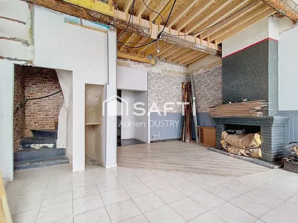 Maison de village à rénover 115m2 + terrasse 