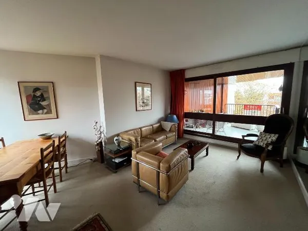 Appartement 4 pièces 77 m² 