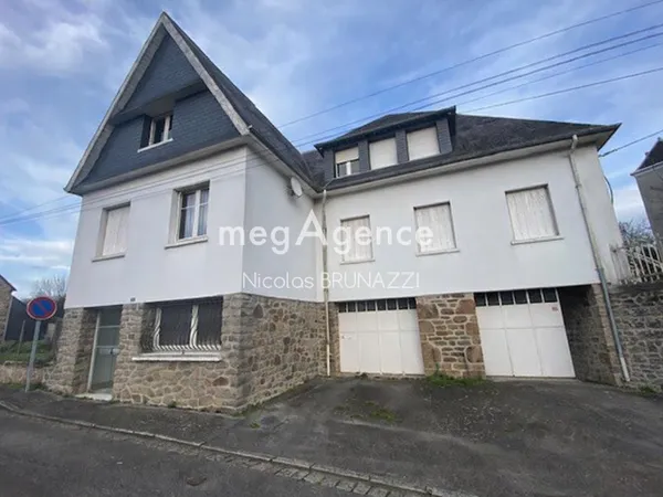 Ambrières-les-Vallées (53300) - Fort potentiel d'investissement 