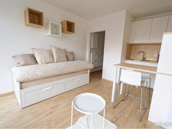 Studio Meublé refais à neuf 