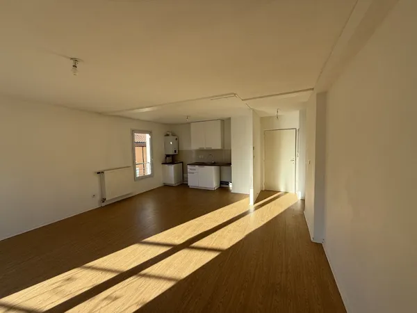 Appartement T3 - VERNAISON Centre 