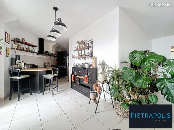 Appartement 4 pièces 118 m² 