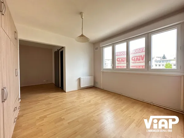 LIMOGES STUDIO DE 27 m² PROCHE CHU 