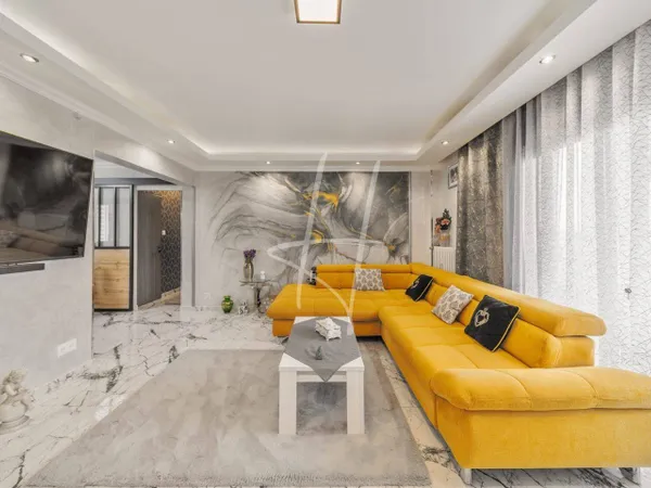 Appartement 5 pièces 86 m² 