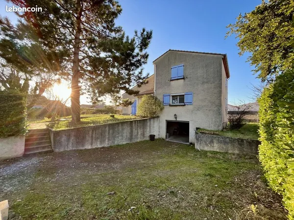 Maison 140m² avce sous sol complet 