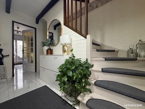 Maison 5 pièces 103 m² 