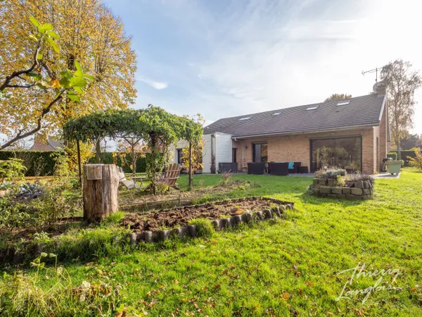 Maison 8 pièces 170 m² 