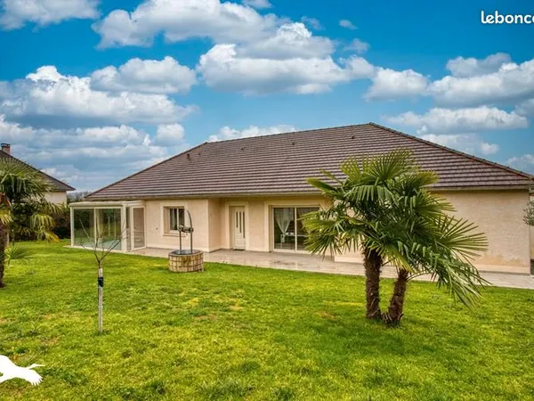Pavillon 5 pièces 134 m² 