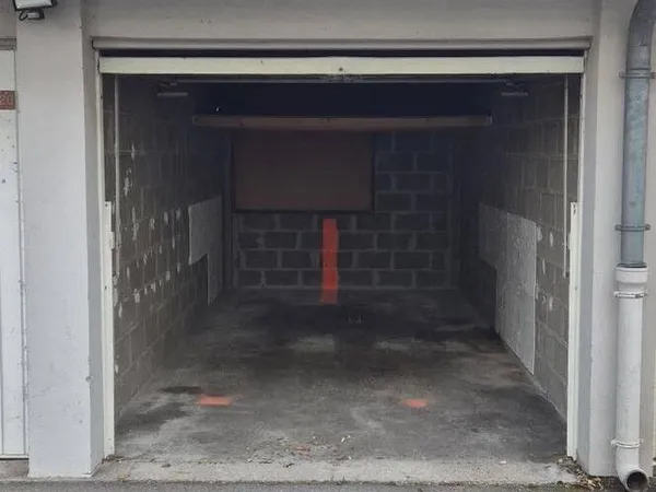 Parking 15 m² 