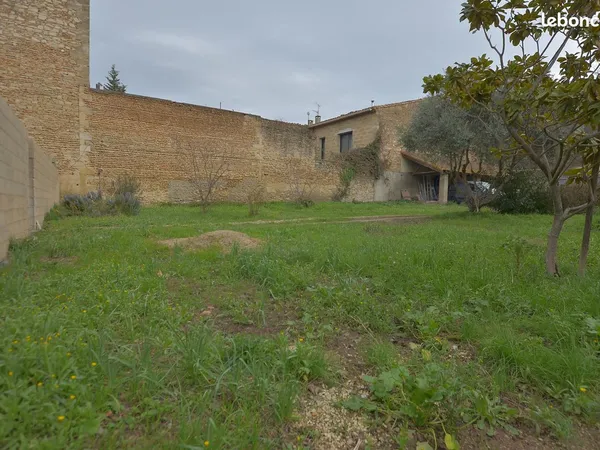 Terrain 634 m² Vauvert 