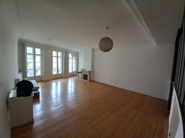 Vends bel appartement atypique 