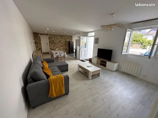 Maison meublée haut de gamme rénovée - T3 (2 chambres) - 75 m² + terrasse 25 m² - Concarneau 