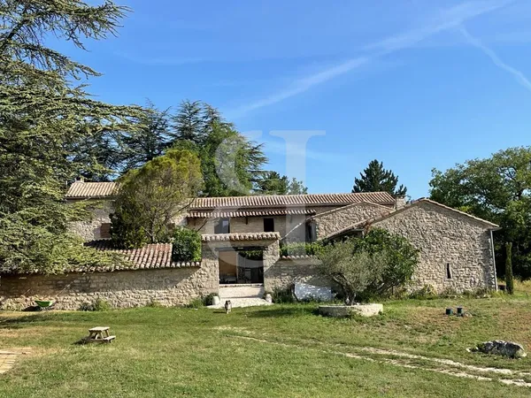 Maison de luxe 7 pièces 220 m² 