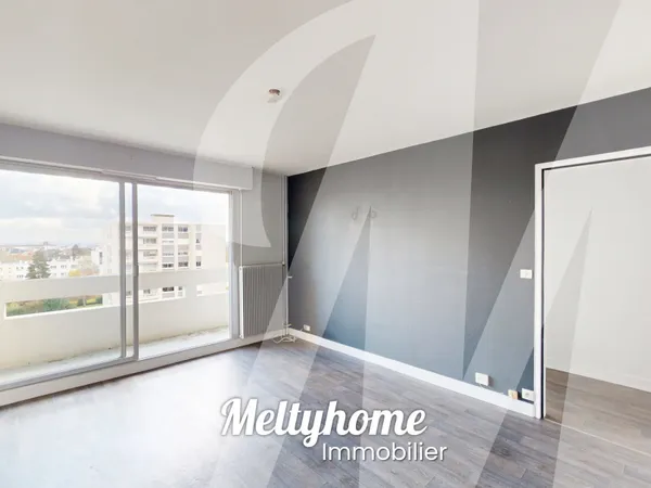 APPARTEMENT T2 À VENOIX 