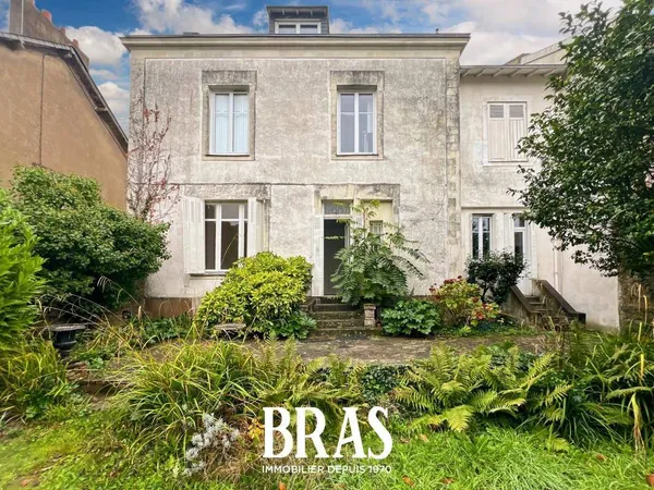 Maison 6 pièces 162 m² 