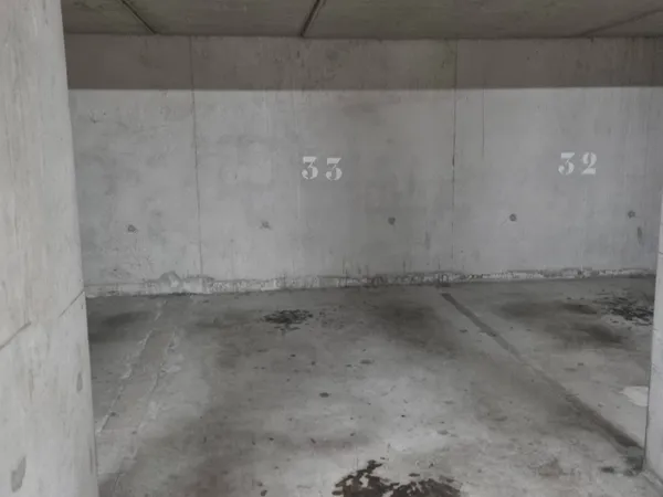 Loue Place de Parking - Résidence sécurisée Parking souterrain 
