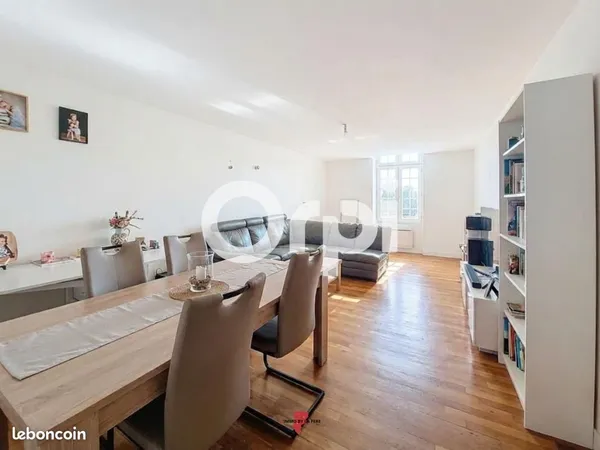 Appartement 3 pièces 91 m² 
