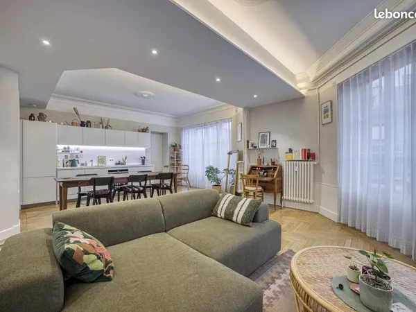 Appartement 3 pièces 82 m² 