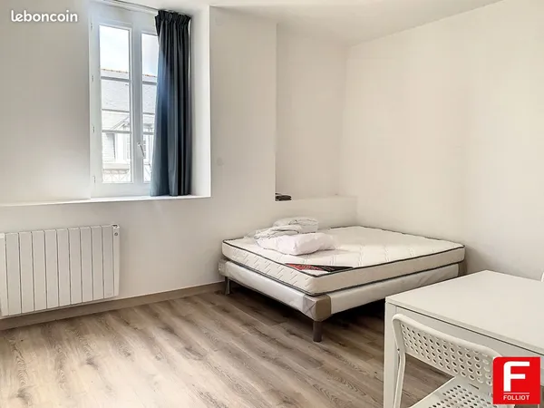 Studio 1 pièce 21 m² 