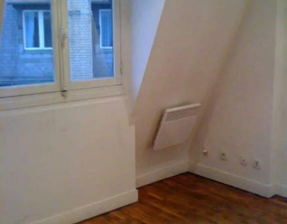 Appartement 1 pièce 15 m² 