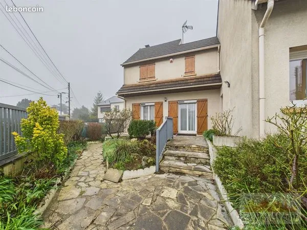 Maison 5 pièces 121 m² 