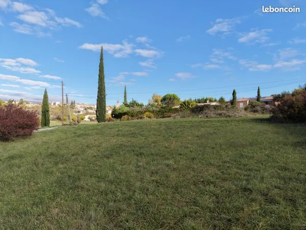 Terrain 900 m² Villeneuve De Berg 