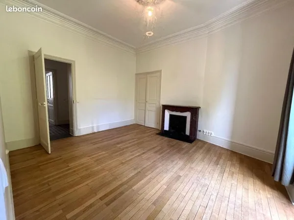Appartement 3 pièces 85 m²
