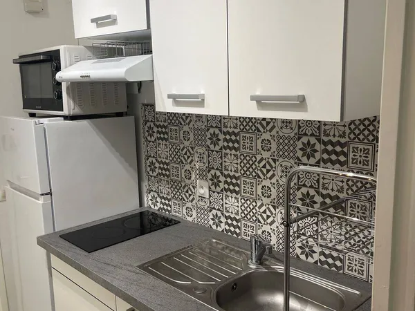 Studio 1 pièce 21 m² 