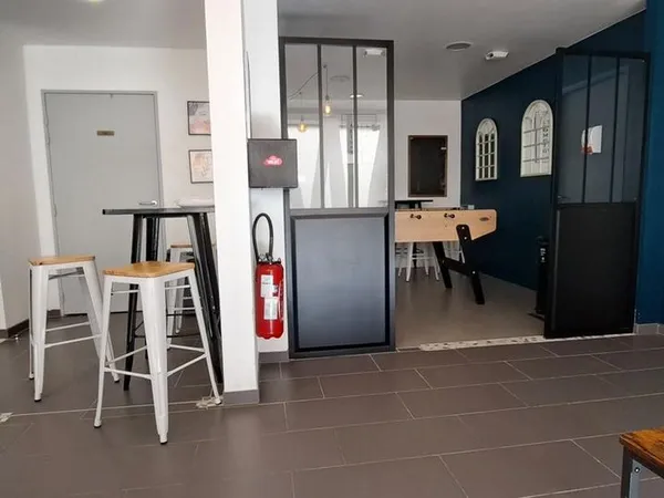 Studio 1 pièce 17 m² 
