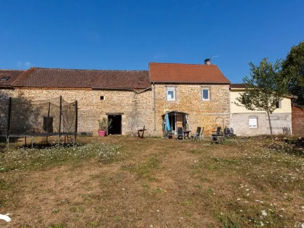 Longère de 6 pièces principales 