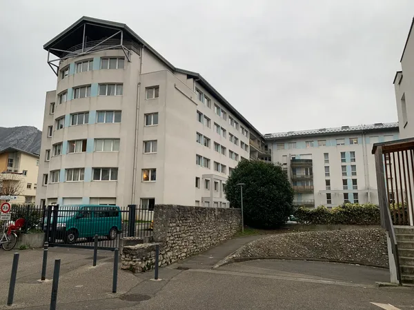 Studio de 18 m² avec sa place de parking privative 